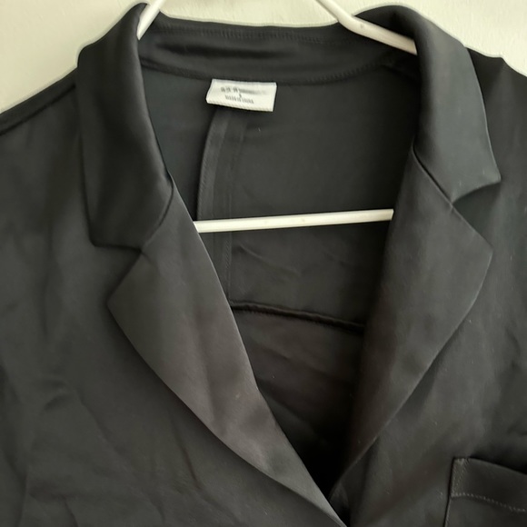 Babaton Hasek Collared Satin Blouse - Picture 6 of 6